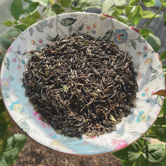Whole leaf organic Darjeeling First Flush tea leaves - Spring Delight Premium by ArtTeas®