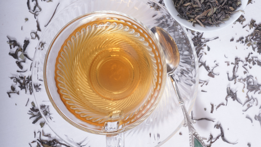How to Brew Darjeeling First Flush Tea: A Tea Taster's Guide