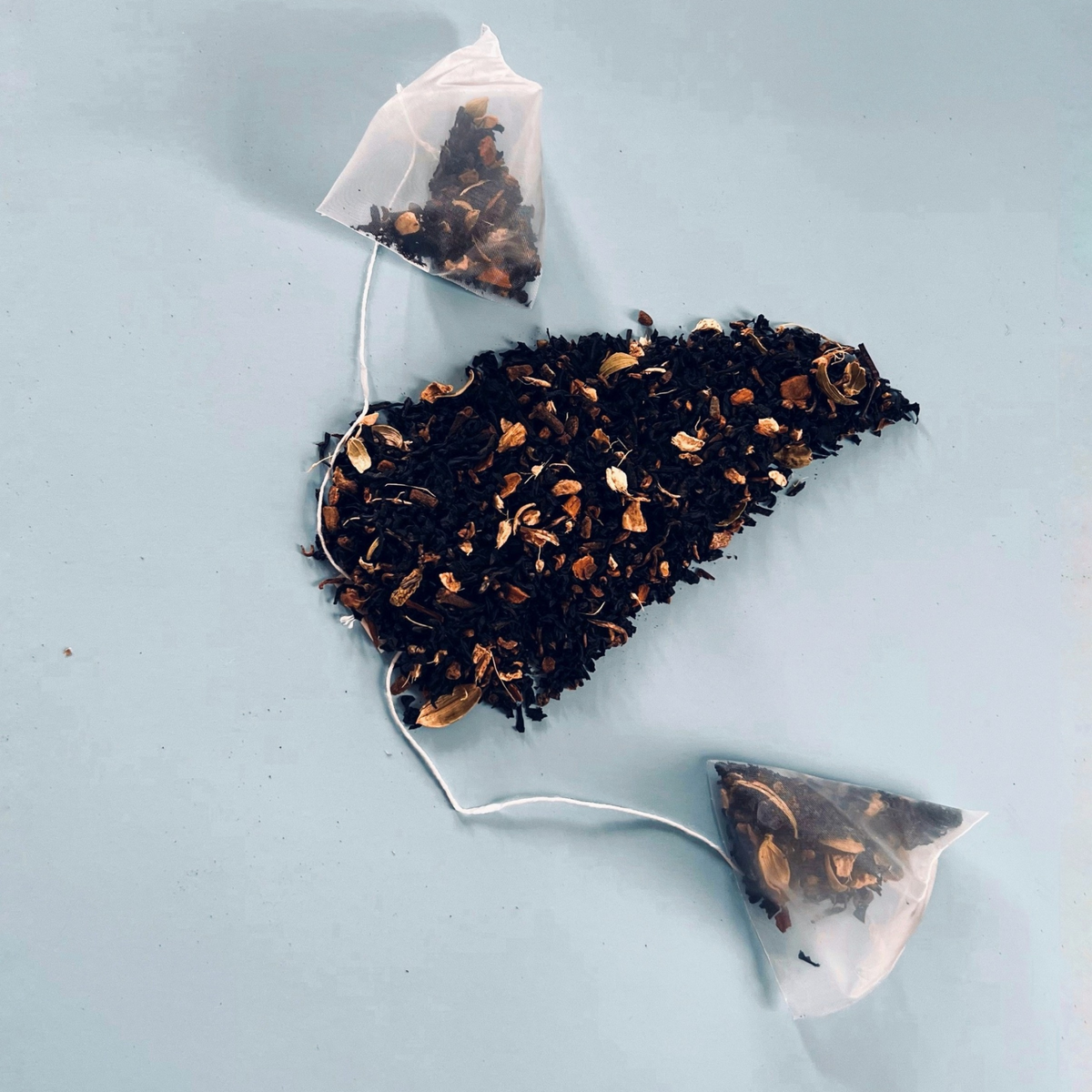 ArtTeas® Masala Chai whole leaf pyramid tea bags - full of spice bloom and maximum flavour India