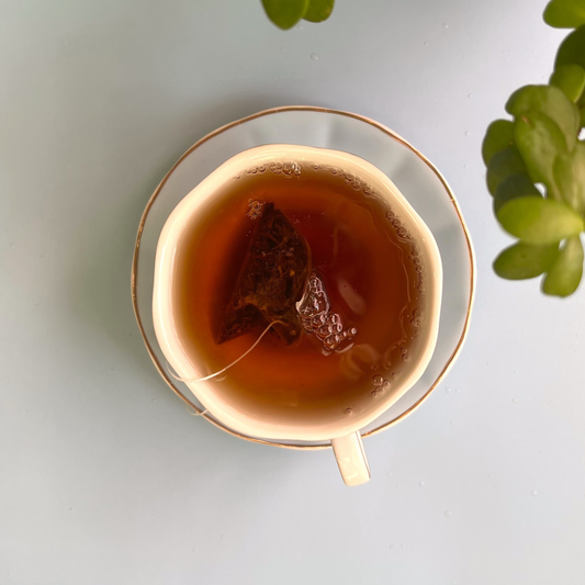 Earl Grey black tea in pyramid tea bags by ArtTeas
