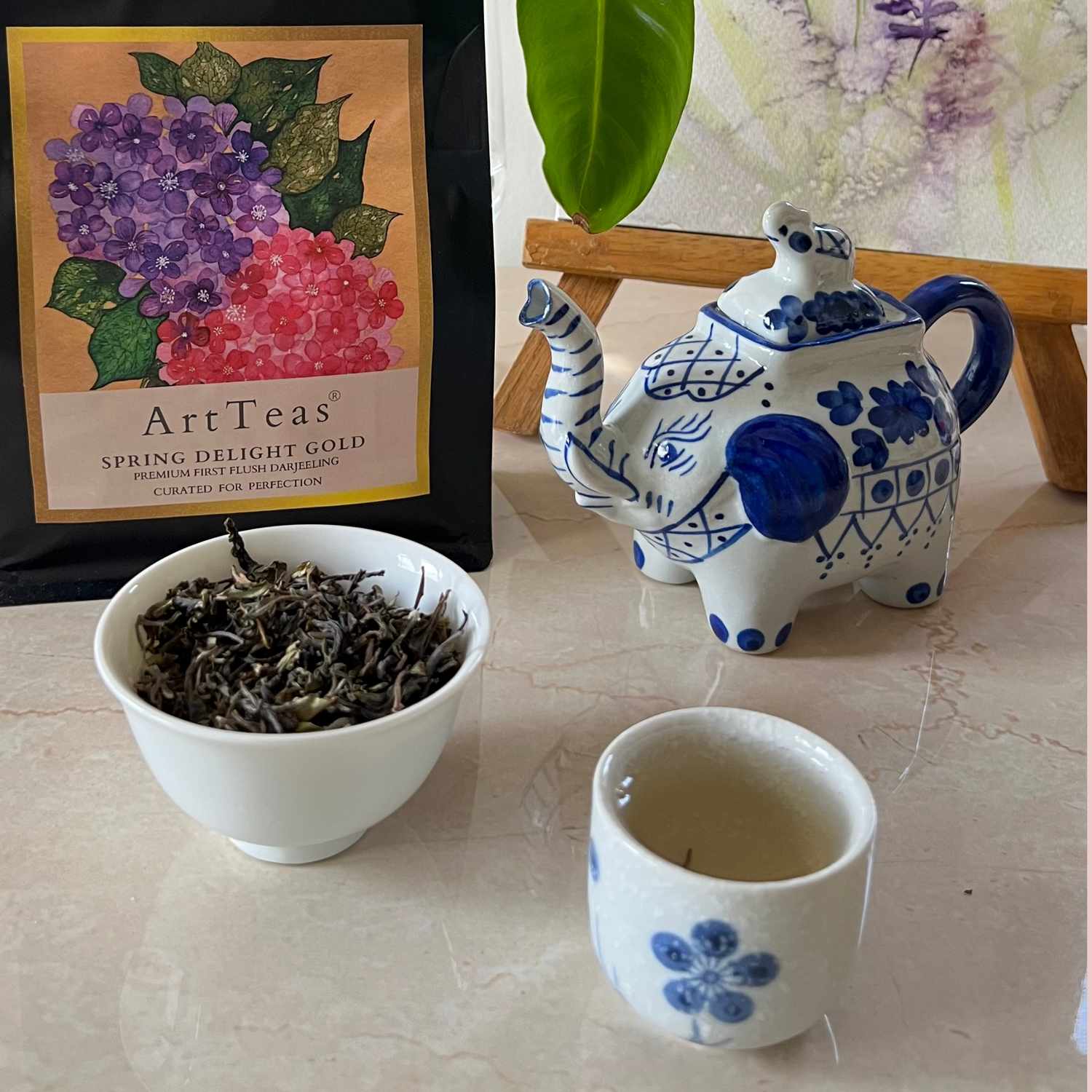 Premium ArtTeas® Darjeeling First Flush Moonshine Tea served in a teapot